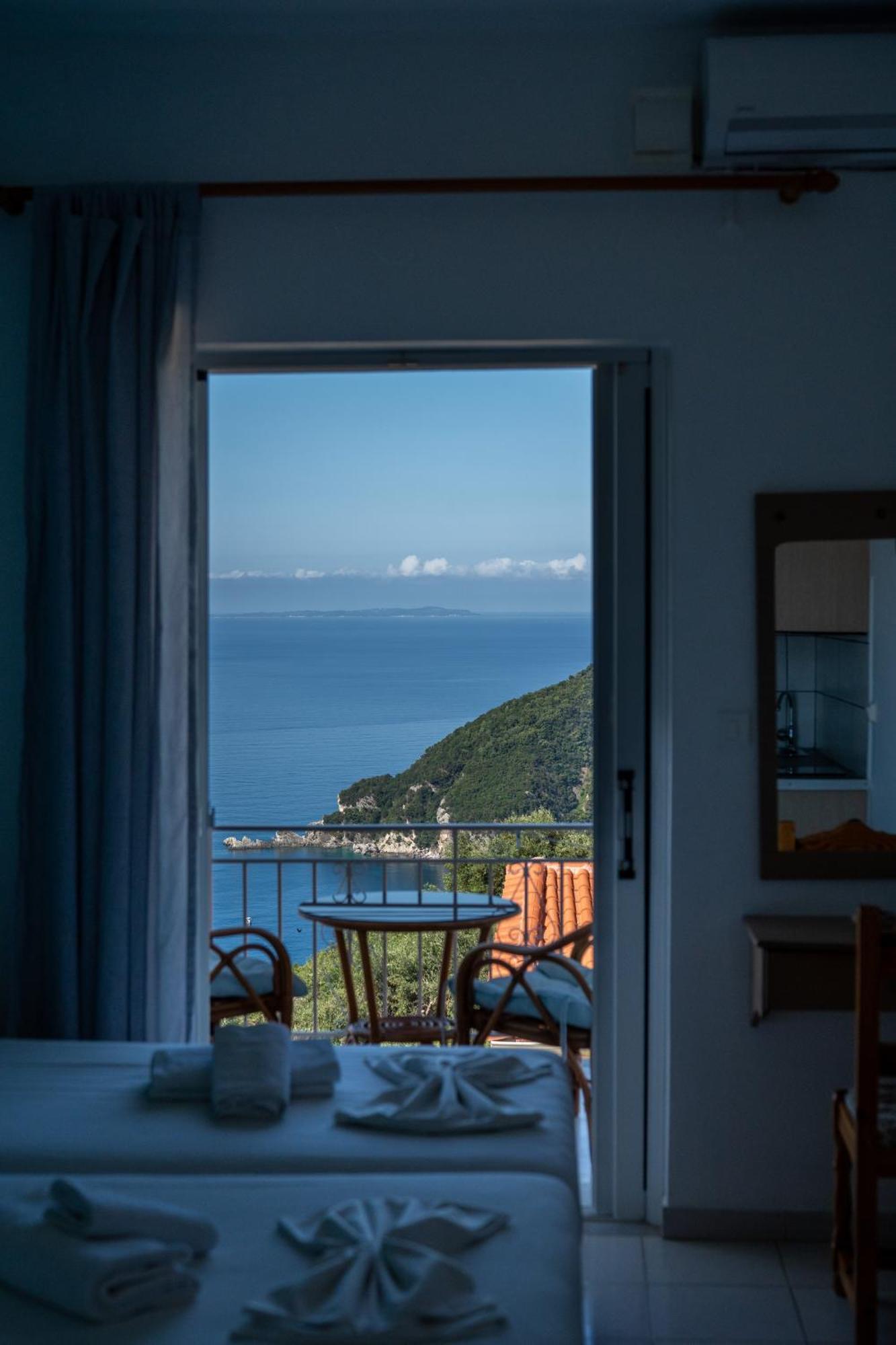 Elaia Modern Apartments Ayía Kiriakí Dış mekan fotoğraf