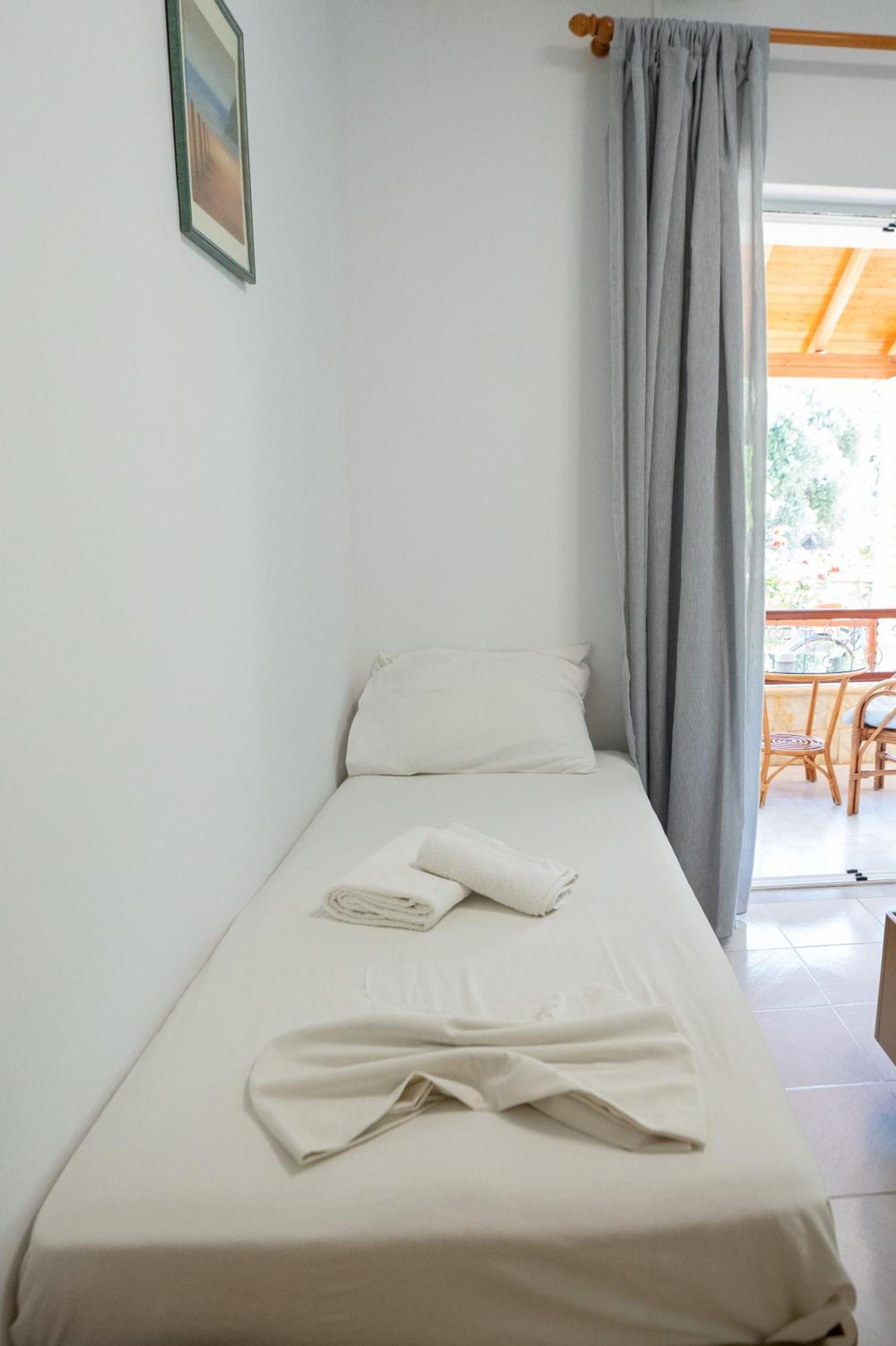 Elaia Modern Apartments Ayía Kiriakí Dış mekan fotoğraf